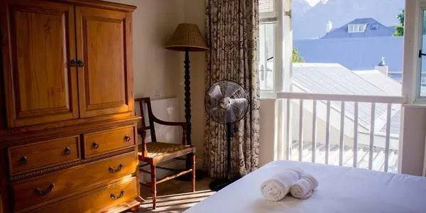 Westbury House Guest House Cape Town 2*,  South Africa